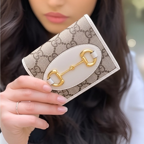 272 Preloved Gucci GG Horsebit Supreme Bifold Wallet - Picture 10 of 10